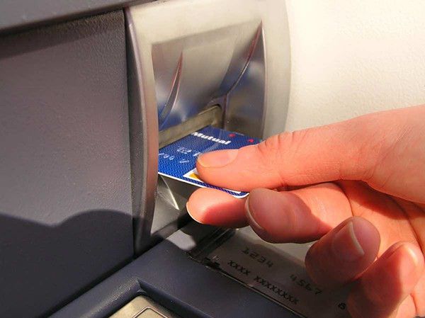 Dịch Vụ Hỗ Trợ Rút Tiền Thẻ Tín Dụng